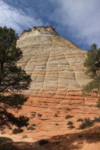 Zion National Park, Checkerboard Mesa, tunnel in Zion